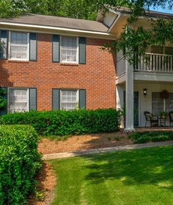 Village Square multifamily property in Barnesville, Georgia